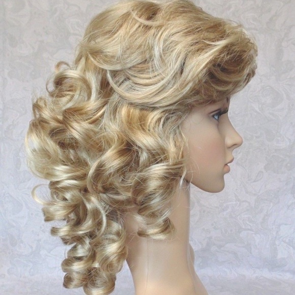 Medium Soft Silky Curly Blonde Full Synthetic Wig main image 6